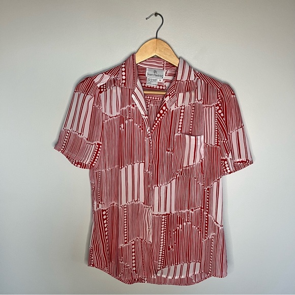 SOLD Vintage Semi-Sheer Stuart Randolph button Down Short Sleeve Blouse - Picture 3 of 10